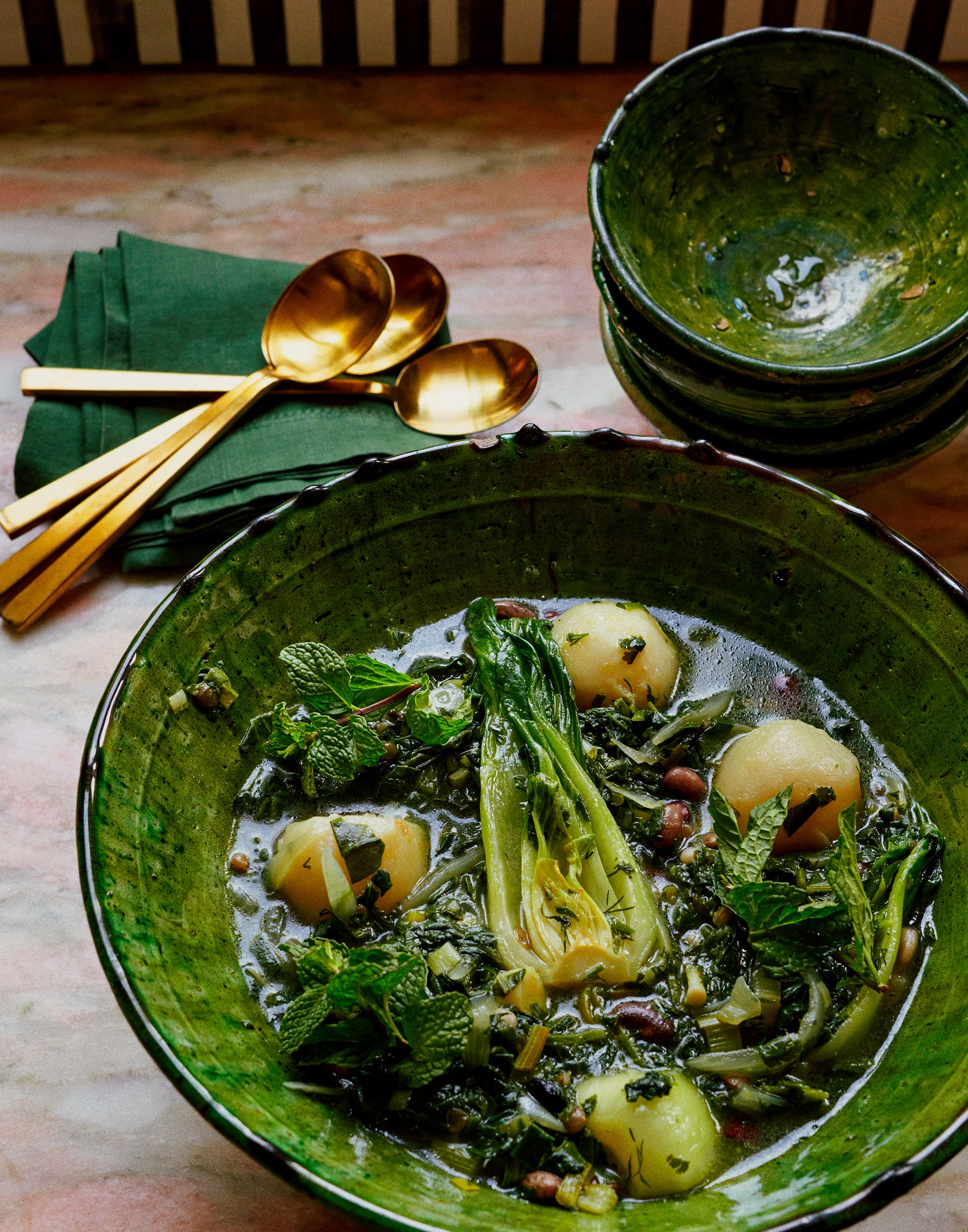 Ash – Flamingo Estate