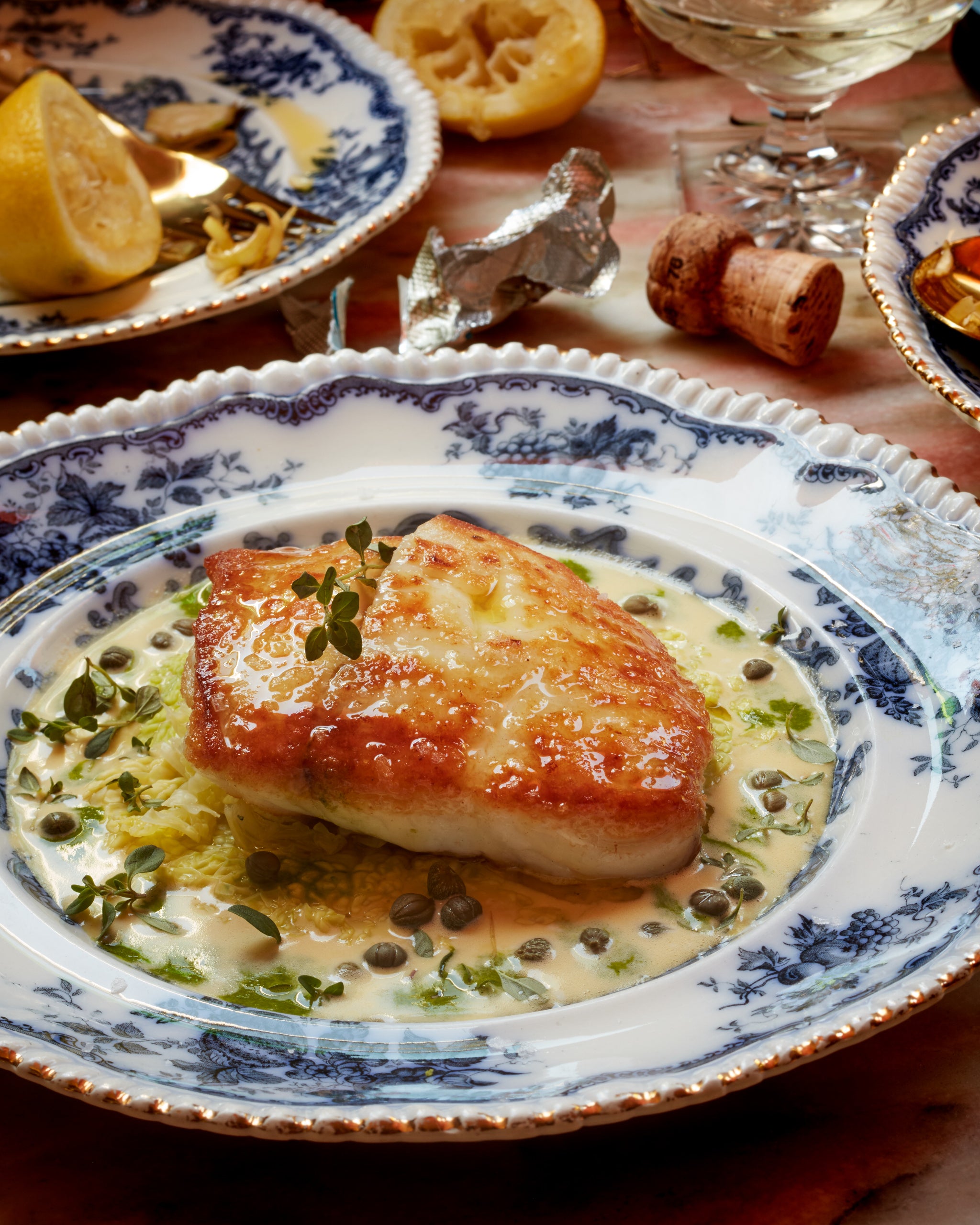 Rombo con Verza Salsa ai Capperi e Ostetriche – Flamingo Estate