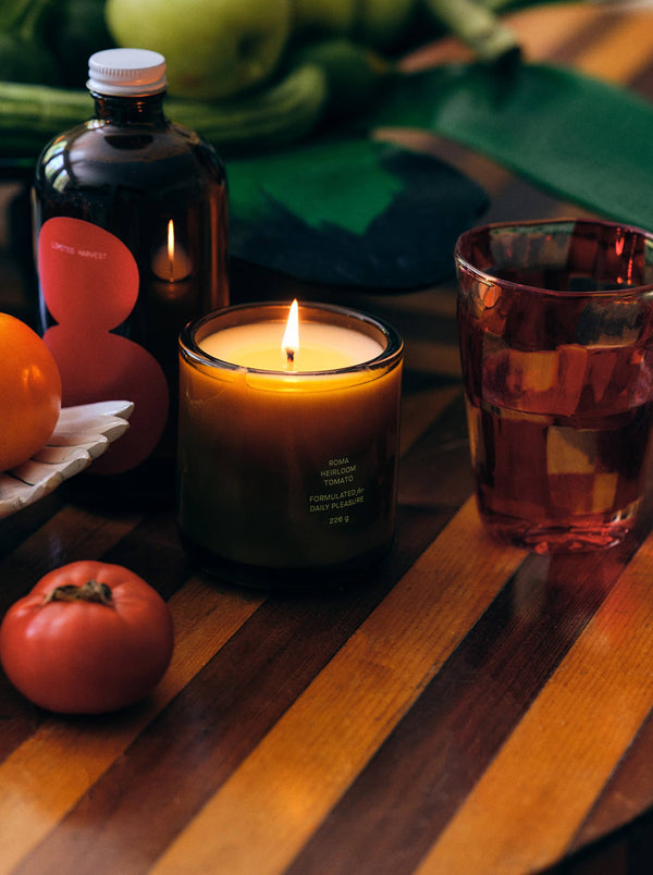 Friday Favorites: The Top 7 Best Holiday Scented Candles