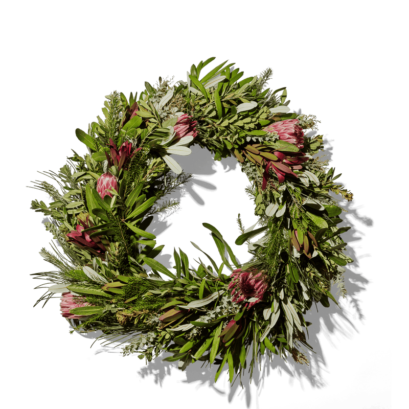 Holiday Wreath - Flamingo Estate