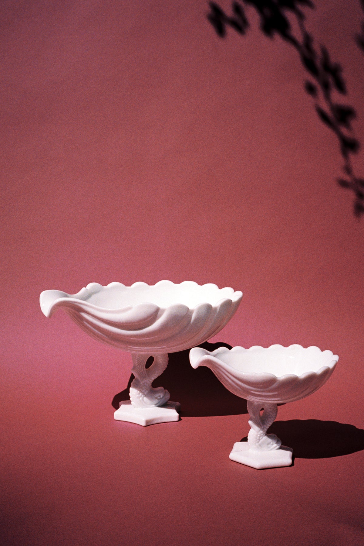 White Footed Shell Basins - Flamingo Estate